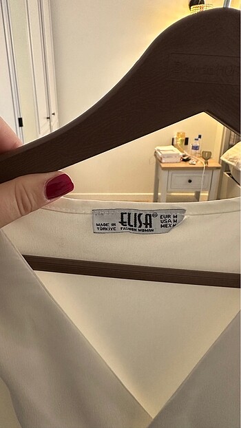 Beyaz Saten Elbise - Görsel 4