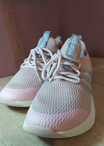 Pembe Bağcıklı 40 numara Kadın Spor Ayakkabı