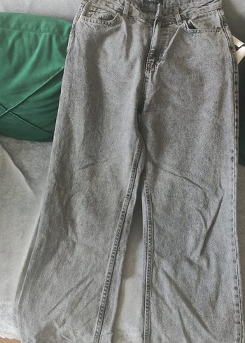 Gri Salaş Kesim Kot Pantolon - Görsel 4