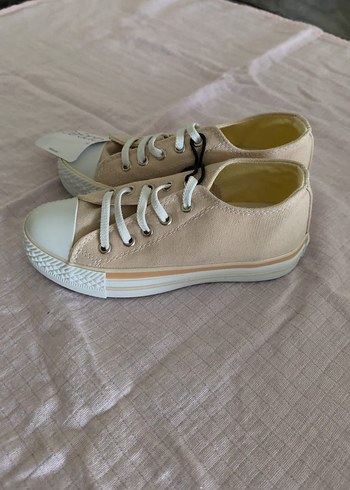 Bej Kız Çocuk Elastik Bağcıklı Spor Ayakkabı - Görsel 4