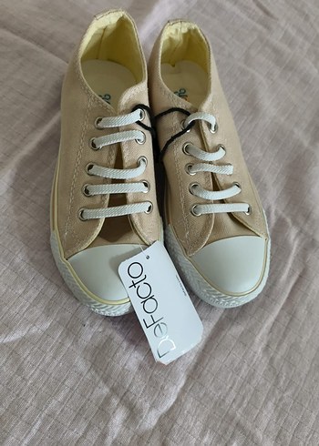 Bej Kız Çocuk Elastik Bağcıklı Spor Ayakkabı - Görsel 2