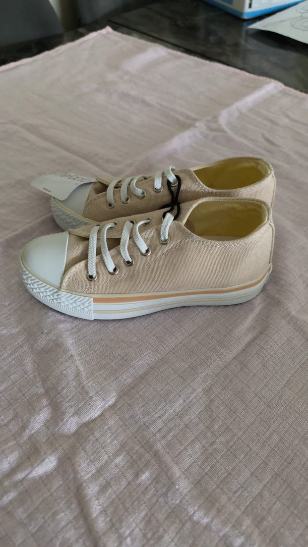 Bej Kız Çocuk Elastik Bağcıklı Spor Ayakkabı - Görsel 4