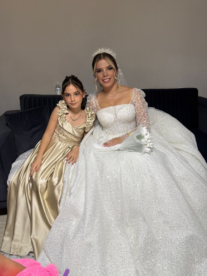 gold Straplez Puf Kollu Kız Çocuk Elbisesi - Görsel 2