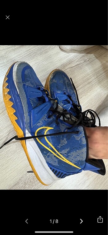 Kyrie 7