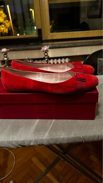 40 Beden Ferragamo Babet