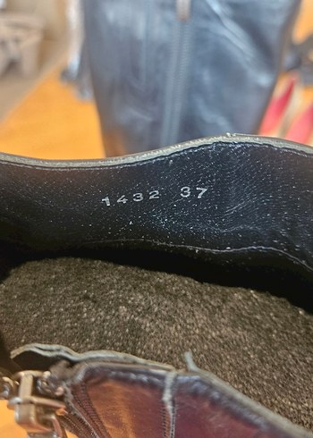 37 Beden siyah Renk Kadın Siyah Deri Dizüstü Çizme Stiletto Topuklu