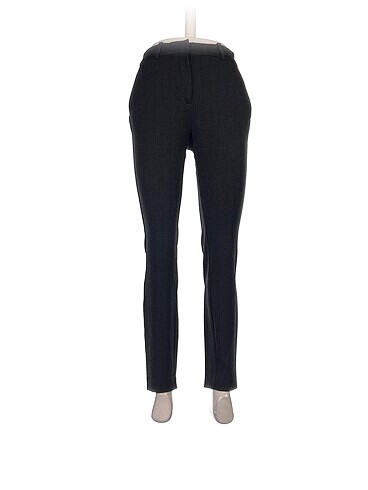 H&M Düz Kesim %70 İndirimli.