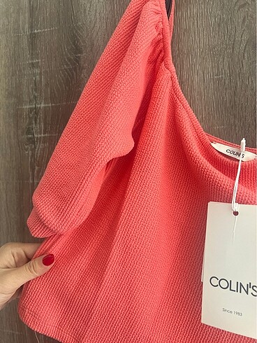 s Beden Colins crop