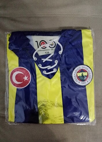Fenerbahçe Cumhuriyetin 100. yılı Fenerbahçe forması
