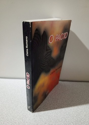 O Pacto - Clélia Romano Şiir Kitabı - Görsel 3