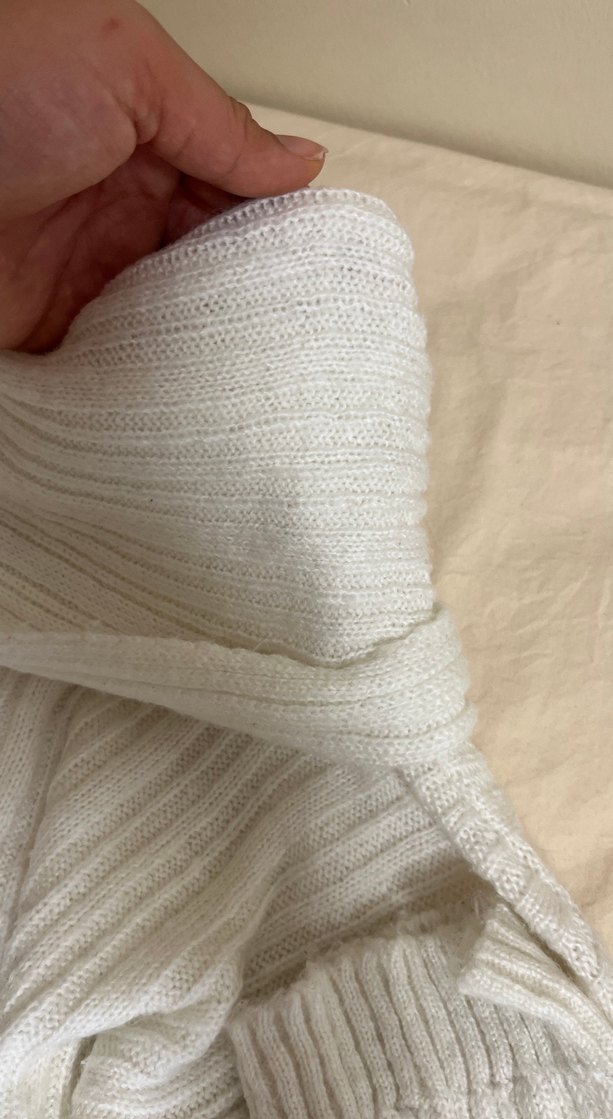 Beyaz kayık yaka  kazak - Görsel 3