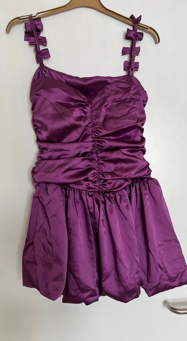 Askısı fiyonklu mini balon elbise - Görsel 3