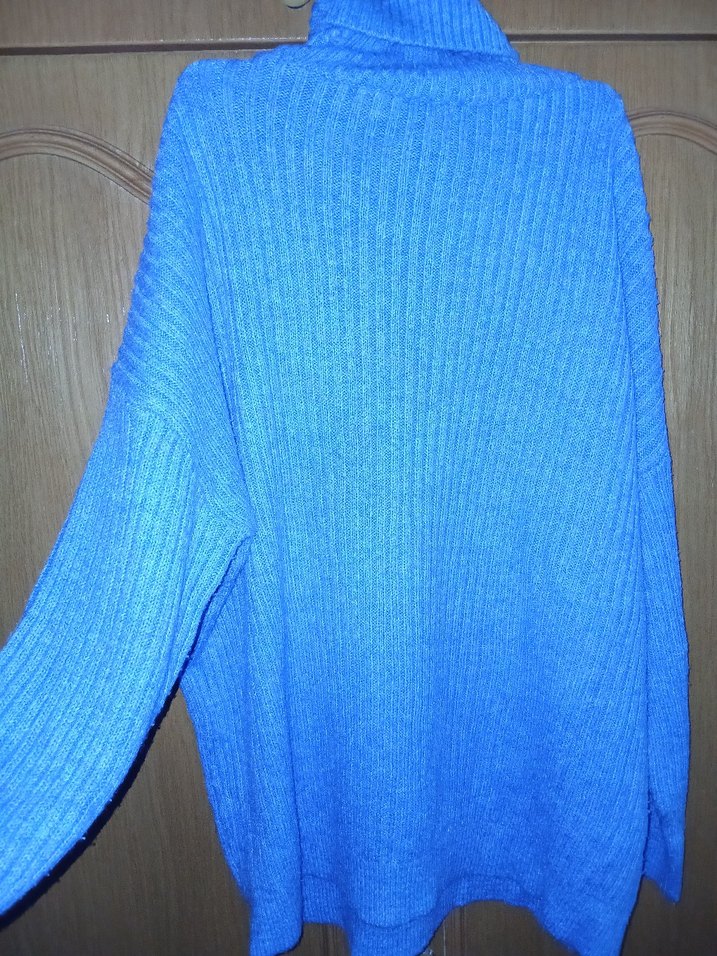 mavi boğazlı kazak - Görsel 3