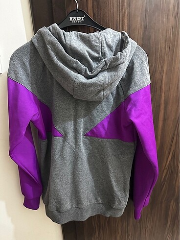 l Beden Hummel kadın sweetshirt