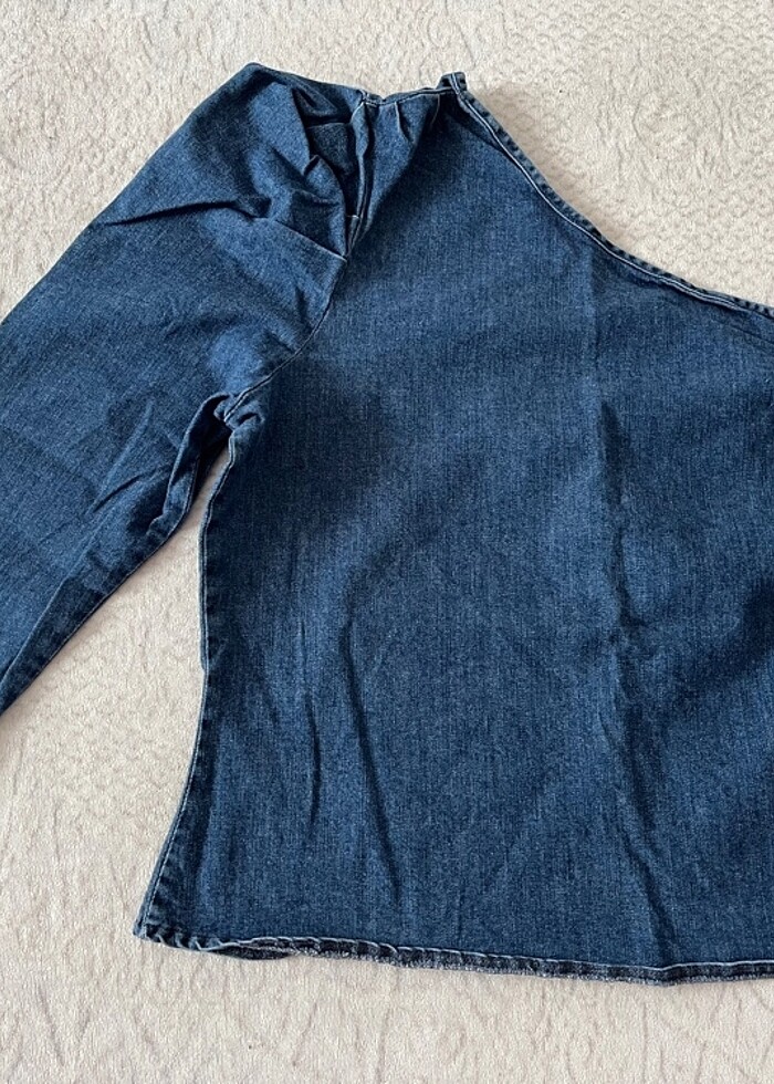 Mavi kadın tek kol bluz - Görsel 3