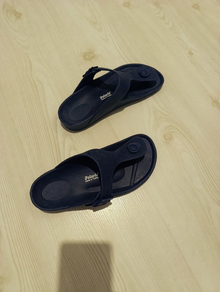 Erkek Lacivert Tokalı Parmak Arası Sandalet - Görsel 2