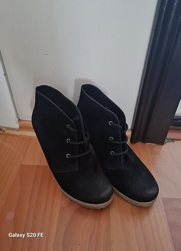 Topuklu ayakkabı