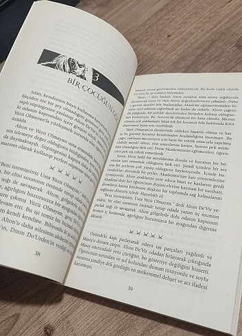  Beden Renk R.A. Salvatore-Anayurt (Drizzt Kara Elf Efsanesi)