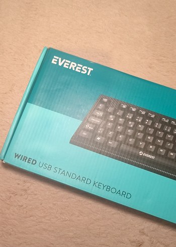 Diğer Everest Kablolu Klavye ve Mouse Seti