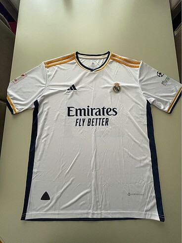 Real Madrid CF kulübü Arda Guler forması. Adidas