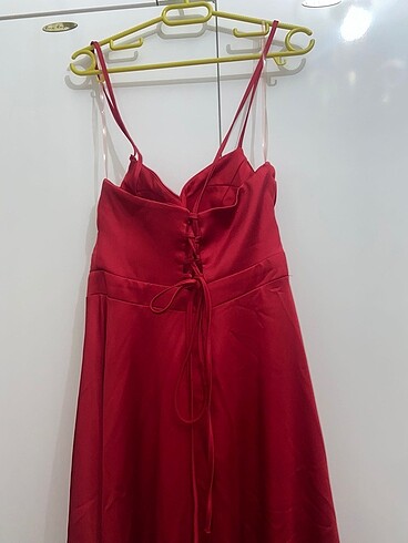 40 Beden kırmızı Renk kırmızı abiye elbise