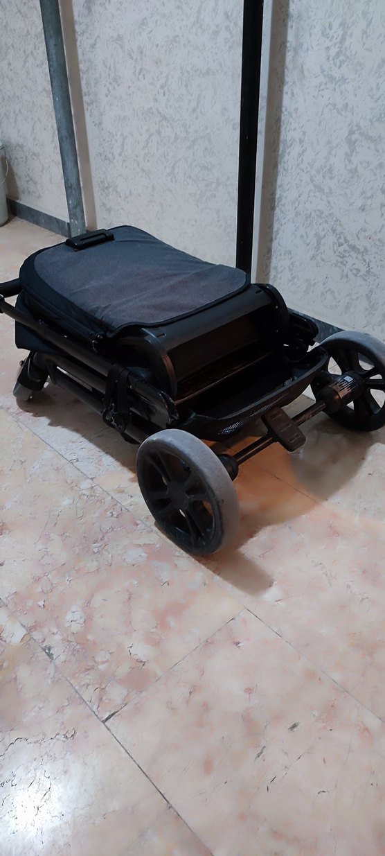 Joie Siyah Gri Bebek Arabası - Görsel 2