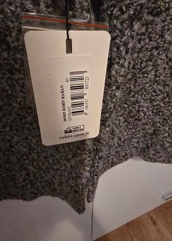 Gri Yünlü Kadın Kaban - Görsel 3