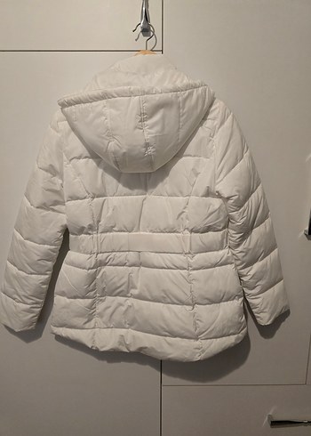 Beyaz Kemerli Kadın Kışlık Mont - Görsel 6
