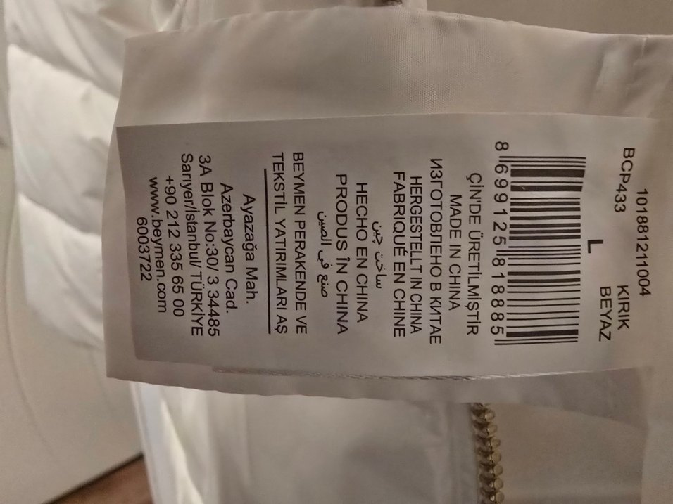 Beyaz Kemerli Kadın Kışlık Mont - Görsel 4