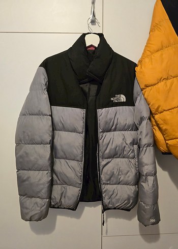 North Face m