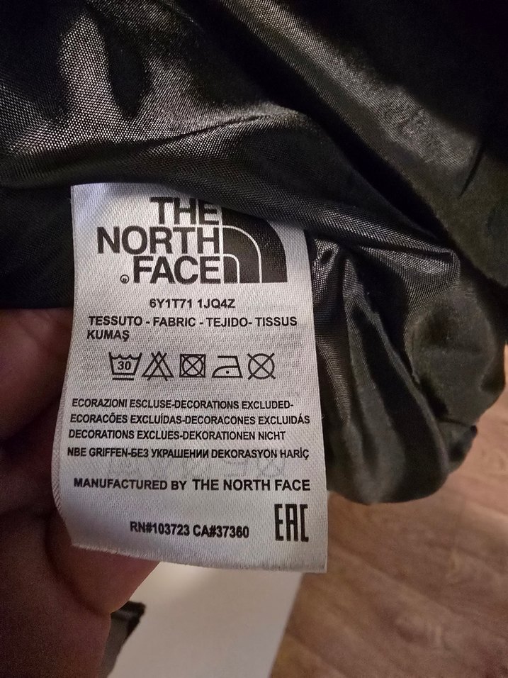 The North Face Gri Şişme Mont - Görsel 2