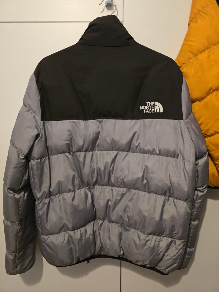 The North Face Gri Şişme Mont - Görsel 4