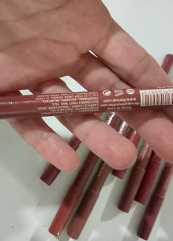  Beden bordo Renk Flormar lipstick Jumbo kalem