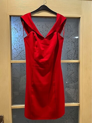 36 Beden Kırmızı Mini Elbise