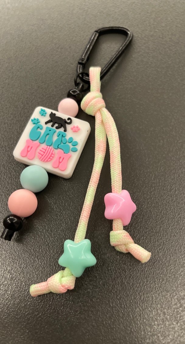 Pastel Boncuklu Pembe Grunge Anahtarlık - Görsel 4