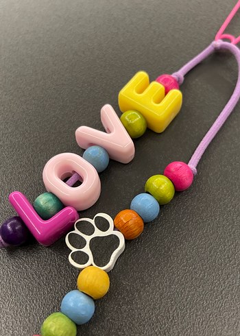 Renkli "LOVE" Yazılı Köpek Aksesuarı - Görsel 2