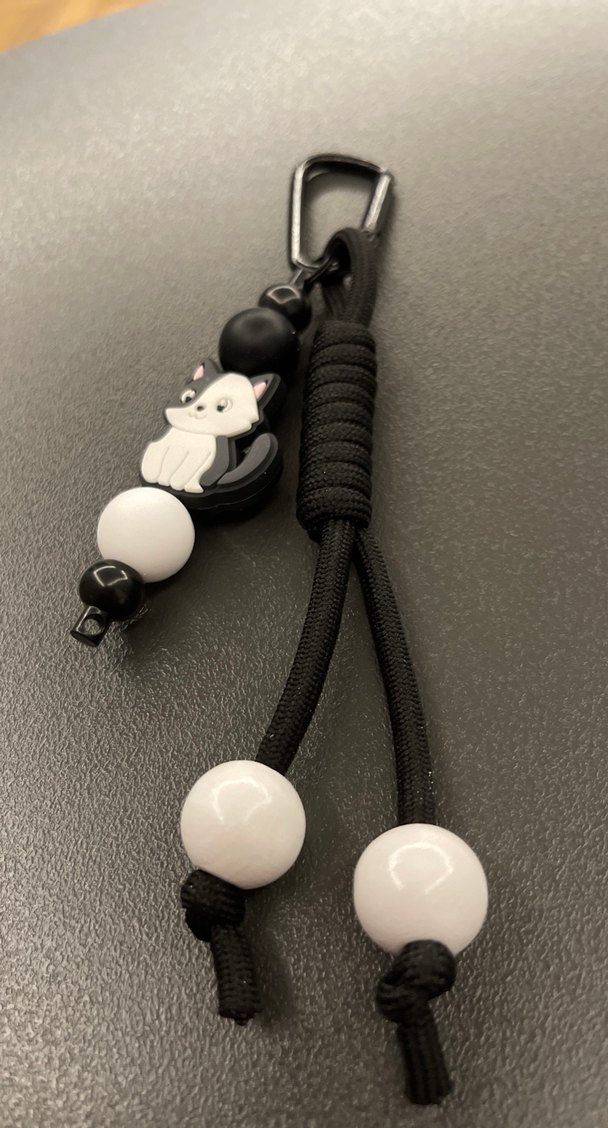 Siyah Boncuklu Kedi Figürlü Anahtarlık - Görsel 4