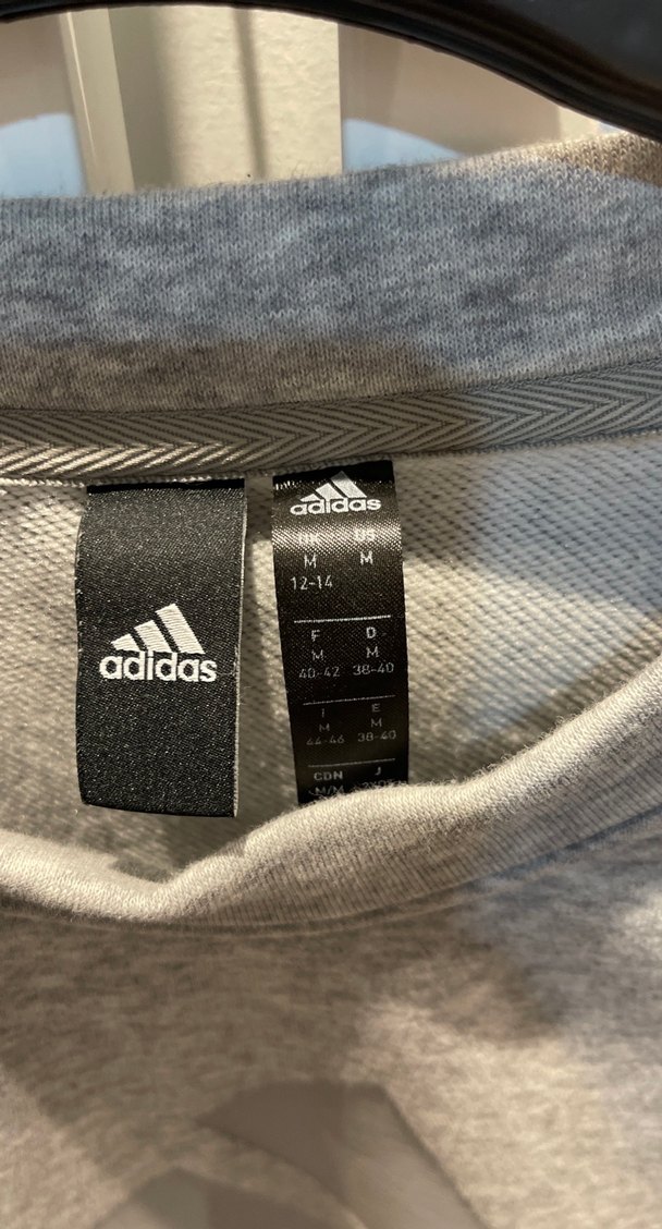 Gri adidas Kadın Sweatshirt - Görsel 2