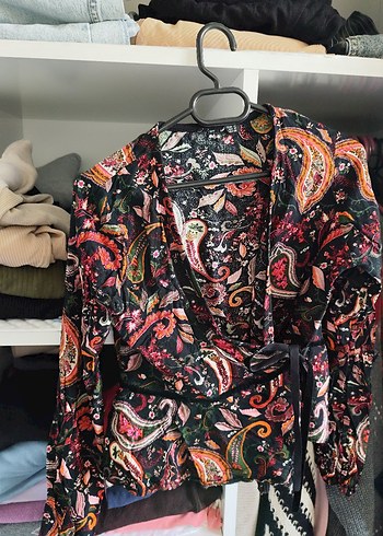 V Yaka Desenli Bohem Kadın Bluz - Görsel 2