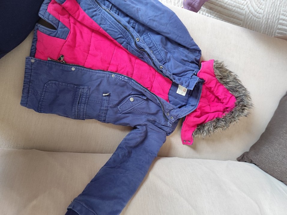 Kız Çocuk Gri Kürklü Pembe Astarlı Mont - Görsel 2