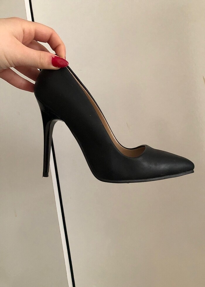 Topuklu ayakkabı - Görsel 3
