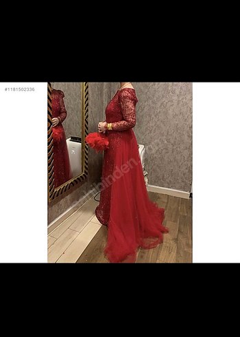 Abiye Kırmızı Uzun Kollu İşlemeli abiye
