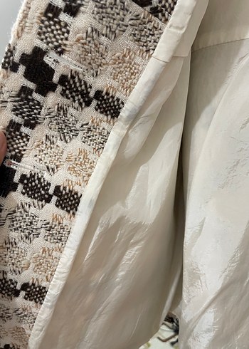 Düğmeli Yılan Desenli Midi Kadın Kaban - Görsel 3