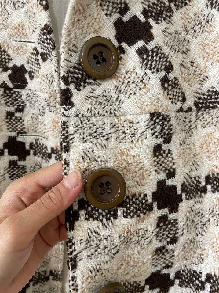 Düğmeli Yılan Desenli Midi Kadın Kaban - Görsel 4