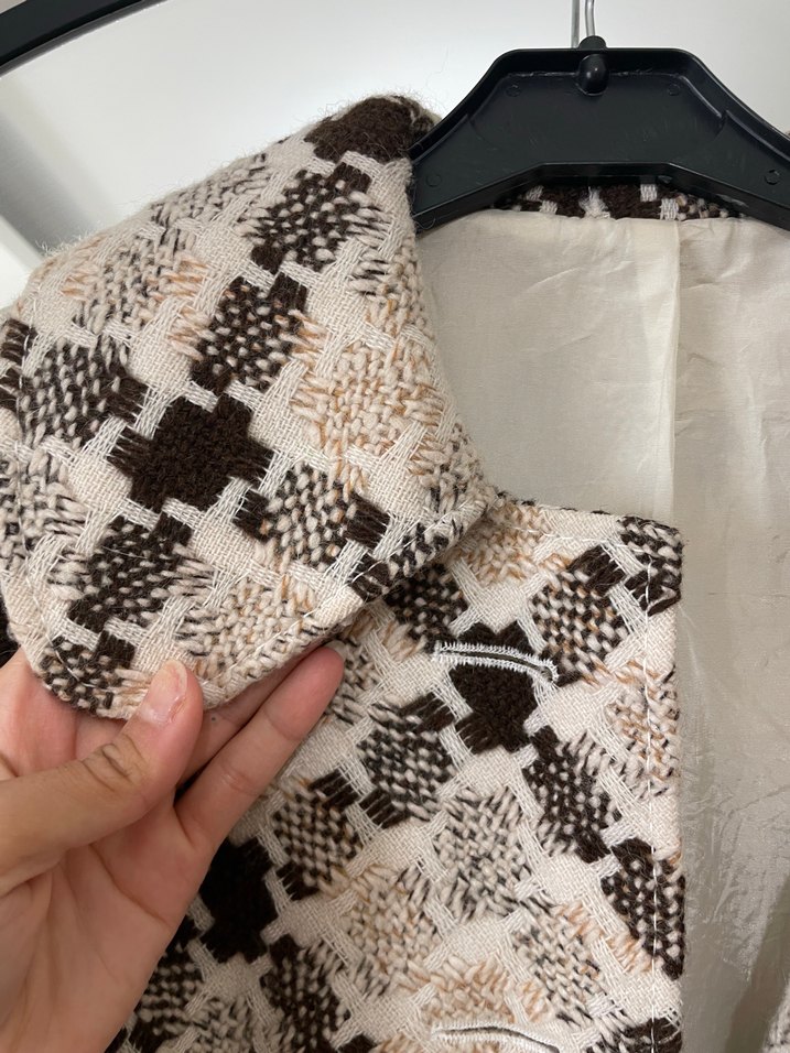 Düğmeli Yılan Desenli Midi Kadın Kaban - Görsel 5