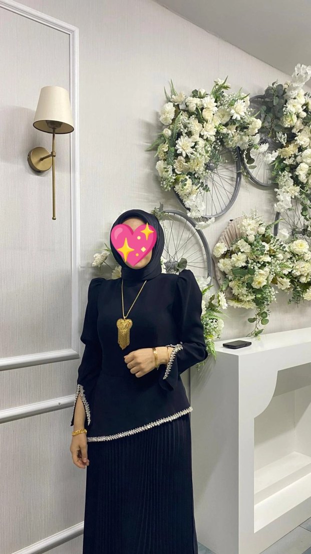 Uzun Siyah Gotik Piliseli abiye elbise - Görsel 2