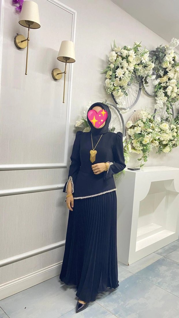 Uzun Siyah Gotik Piliseli abiye elbise - Görsel 3