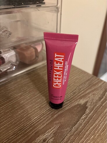 Maybelline krem allık
