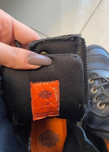 39 Beden siyah Renk Harley Davidson bot