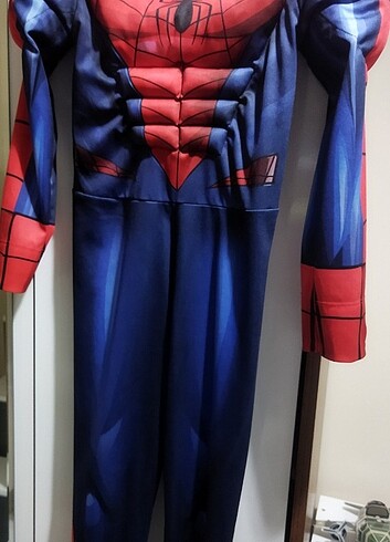 Spiderman kaslı kostüm